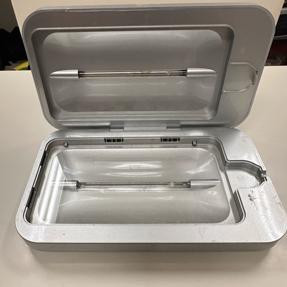 PhoneSoap sanitizer